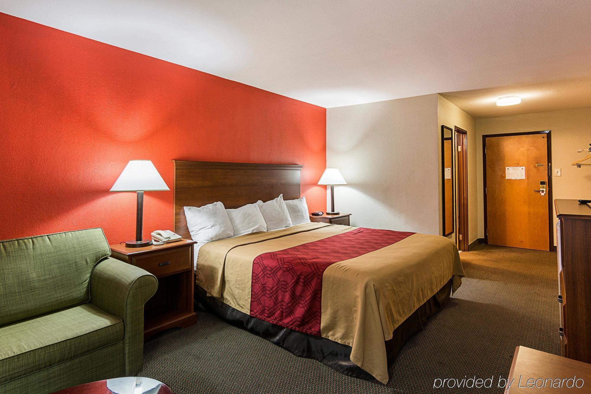Lodge Econo Andrews Afb