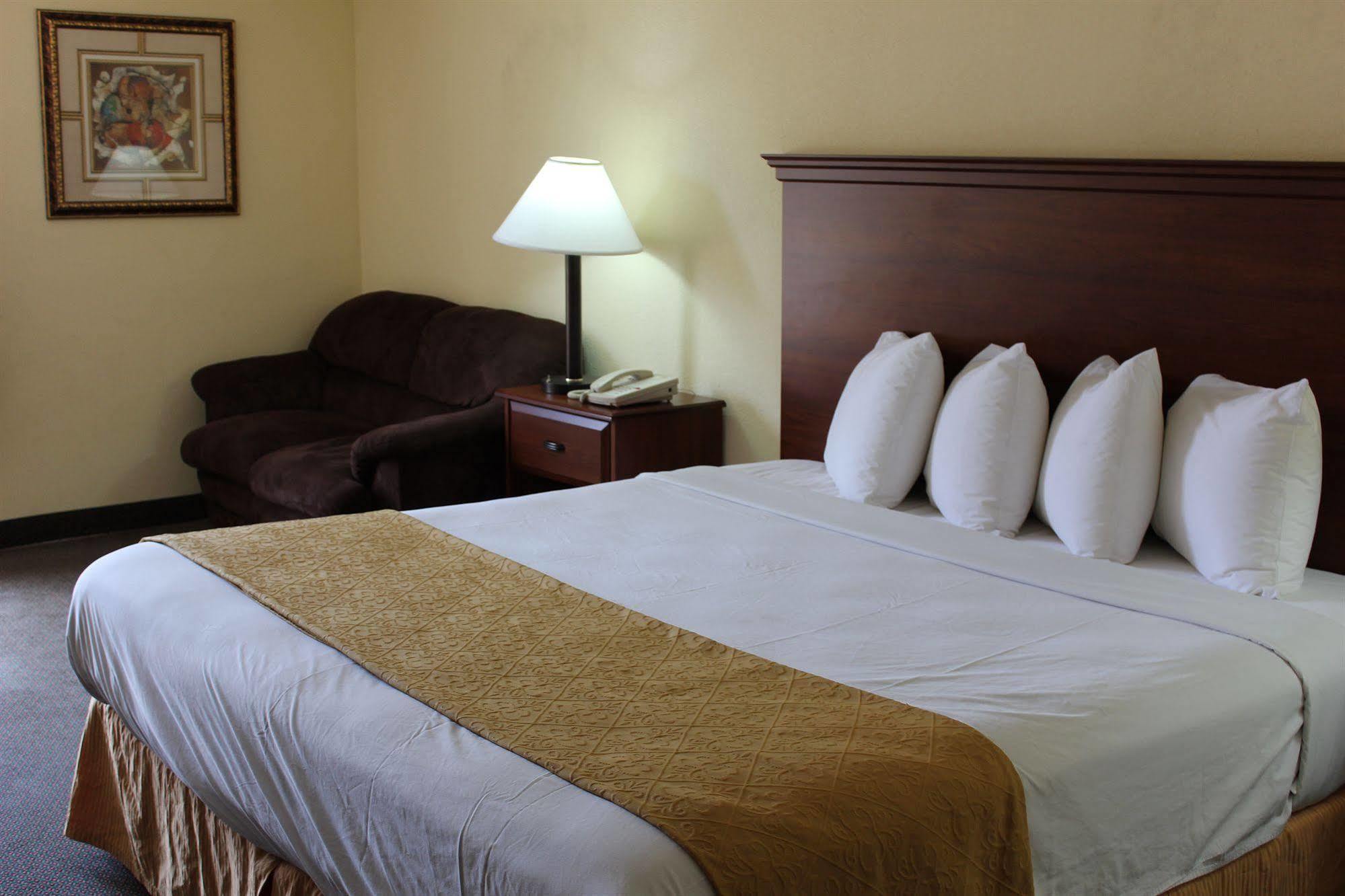 Lodge Econo Andrews Afb *